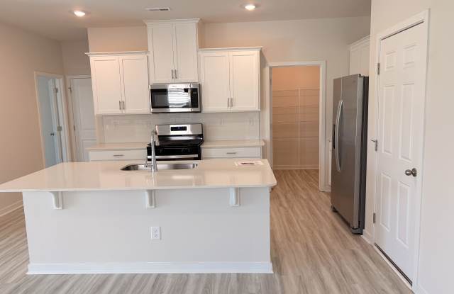 13138 Bristlehead Way Gallery 2