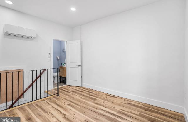 1222 CHANCELLOR Street Gallery 3