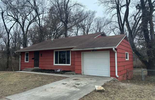 9512 Fremont Avenue - 9512 Fremont Avenue, Kansas City, MO 64134