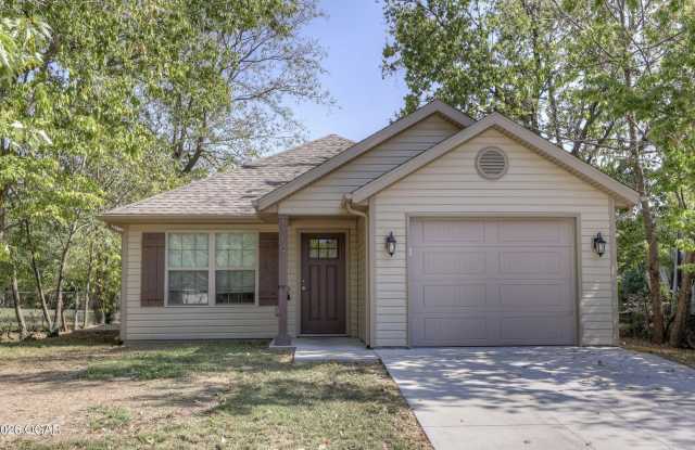 1119 S Jackson Avenue photos photos