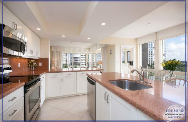 **OCEAN VIEW ** LA MER ** GULF SHORE BLVD** 2 BEDS / 2 BATHS ** BREATHTAKING photos photos