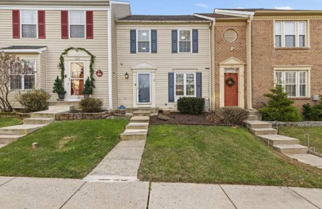 335 Fullerton Pl photos photos