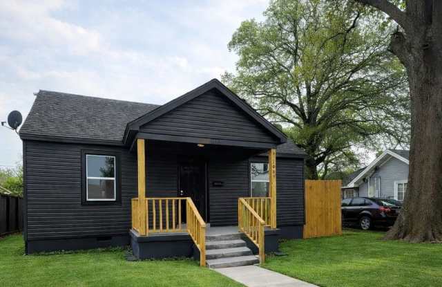 1009 Cella Street photos photos