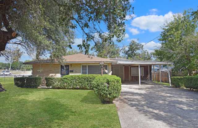 104 E 14th Ave - 104 East 14th Avenue, Belton, TX 76513