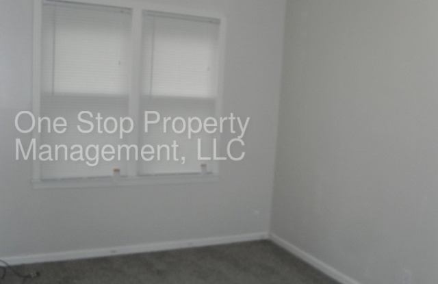 5731 East 101st Terrace Gallery 3