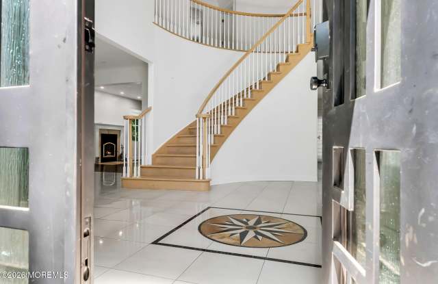 39 Arnold Boulevard Gallery 4