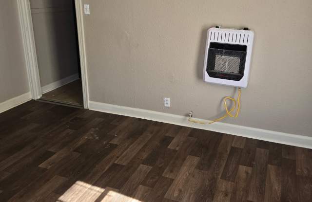 1518 Chandler photos photos