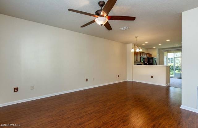 11463 SUMMERVIEW CIR Gallery 2