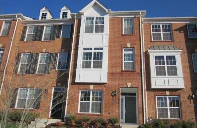 43210 LOUDOUN RESERVE DRIVE - 43210 Loudoun Reserve Drive, Loudoun Valley Estates, VA 20148