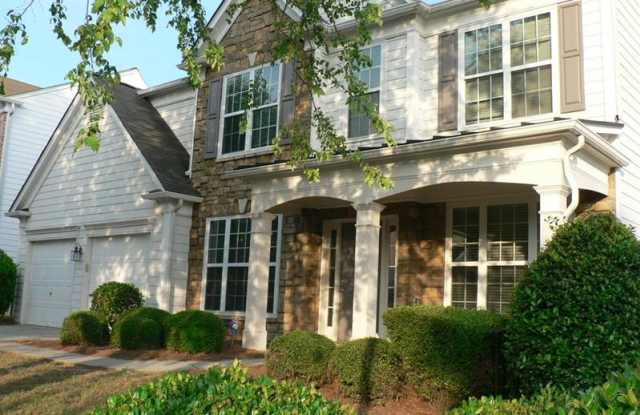 2339 ONE WORLD Court Gallery 3