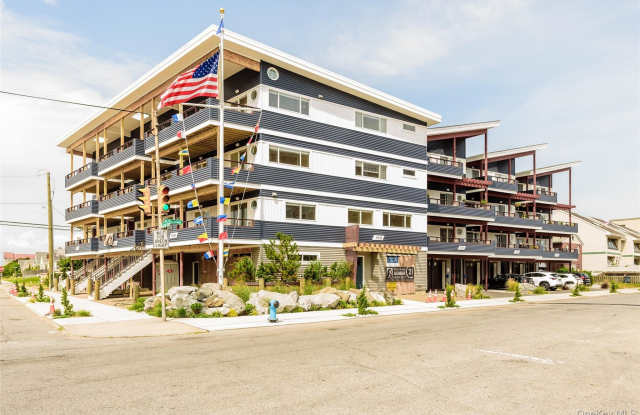 100 Lindell Boulevard photos photos