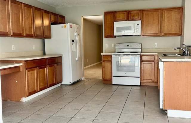 1244 OCKLAWAHA Drive Gallery 4