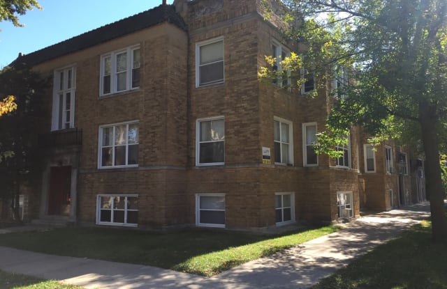 4517 North HAMLIN Avenue - 4517 North Hamlin Avenue, Chicago, IL 60625