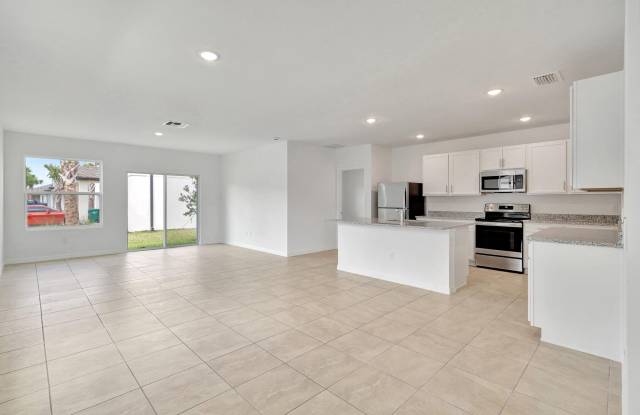 5111 MONTECRISTO Terrace Gallery 4
