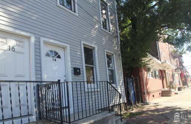 14 N Olden Avenue Gallery 3