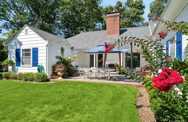 35 Sheppard Street photos photos
