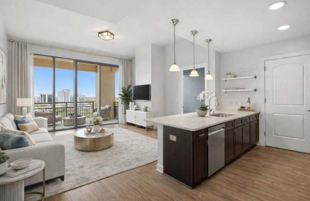 701 Royal Court - 911911 photos photos