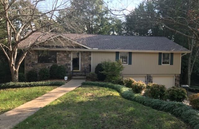 736 Ashley Forest Dr - 736 Ashley Forest Drive, Chattanooga, TN 37343