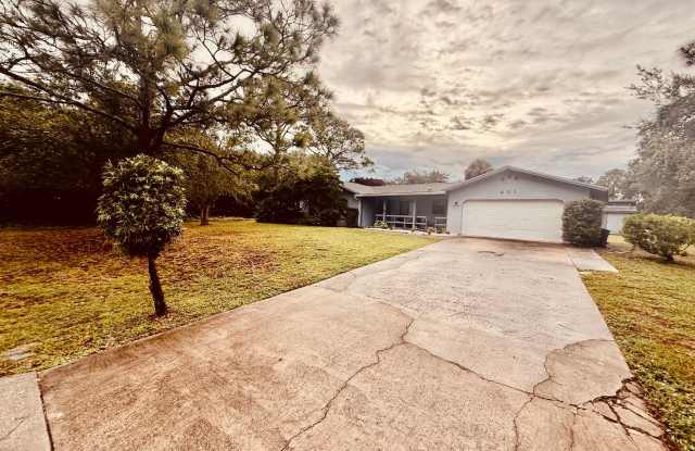 3 BED/2 BATH HOME WITH OVERSIZED BACKYARD IN NE PALM BAY Gallery 3