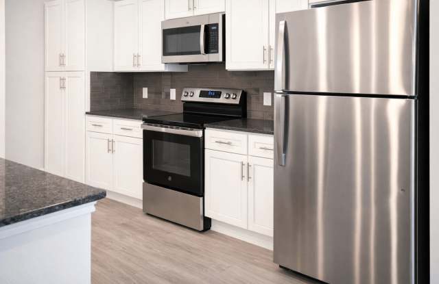 Emilia photos photos