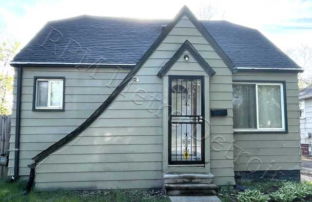 UPDATED RANCH in INKSTER photos photos