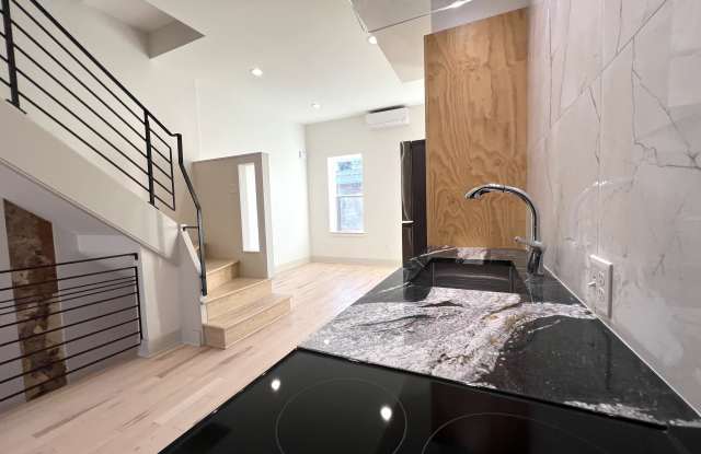 2019 South Beechwood Street Gallery 2