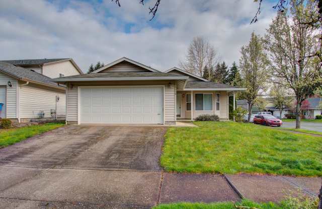 Fisher's Landing Single Level Home - 19026 Southeast 12th Way, Vancouver, WA 98683