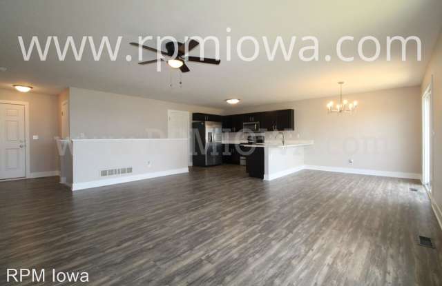 5116 NE Briarwood Drive Gallery 2