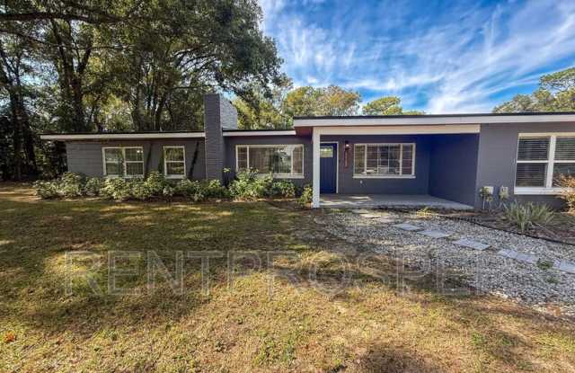 1130 West Lake Brantley Rd - 1130 West Lake Brantley Road, Forest City, FL 32714