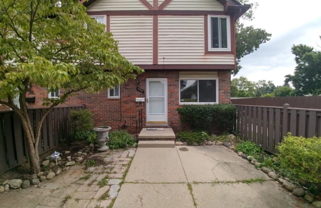 530 Terrace Ln - 530 Terrace Lane, Washtenaw County, MI 48198