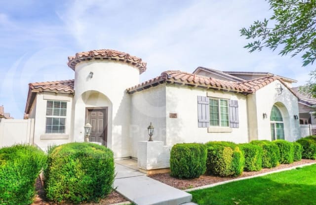1144 South Osborn Lane - 1144 South Osborn Lane, Gilbert, AZ 85296