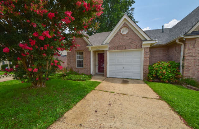 UPDATED and cute 2 bed 2 bath home. photos photos