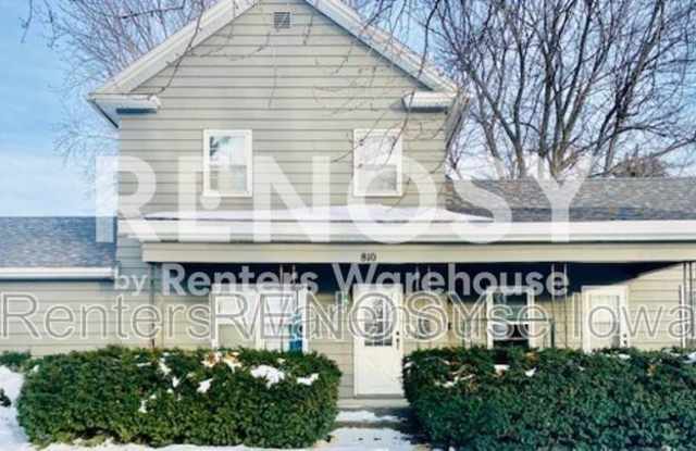 810 S Jefferson Way Gallery 1