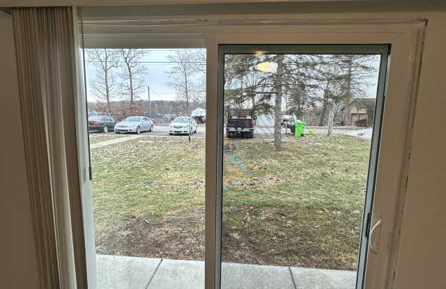 16183 Crest Dr Gallery 1