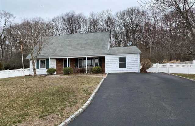 63 Hastings Drive Gallery 1