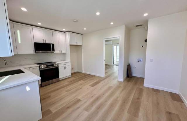 17451 Keswick Street photos photos