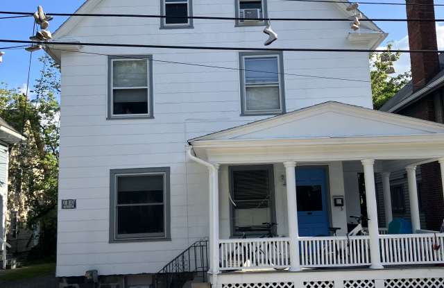 1026 Greenwood Ave photos photos