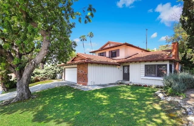 28318 Trailriders Dr - 28318 Trailriders Drive, Rancho Palos Verdes, CA 90275