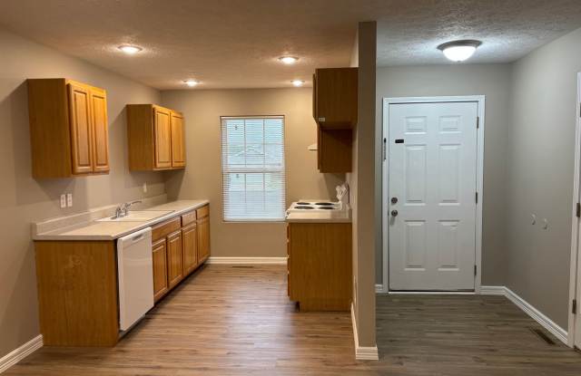 4313-4315 N Morgan Ct Gallery 4