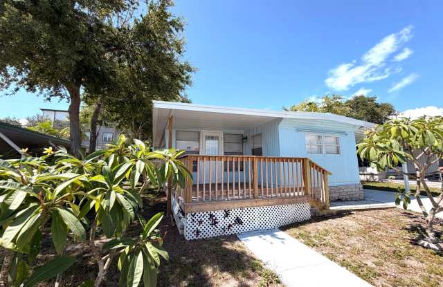 2BR/1BA Home in Active 55+ Clearwater Community Gallery 1
