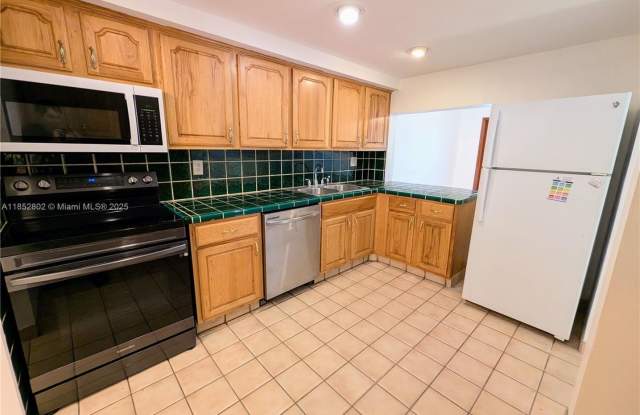 6763 SW 140th Avenue 6763, Miami, FL 33183 photos photos