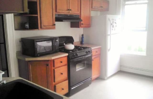345 Crescent - 345 Crescent St, Waltham, MA 02453