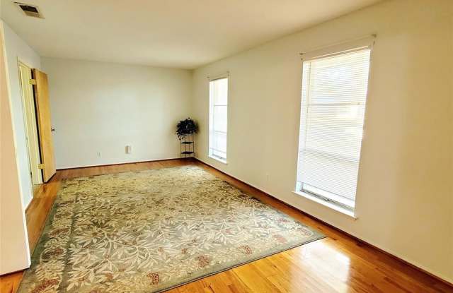 13531 Heartside Place Gallery 4