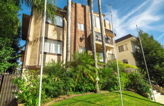 4420 Fulton Ave. photos photos