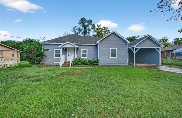 103 W South Street - 103 West South Street, Whitesboro, TX 76273