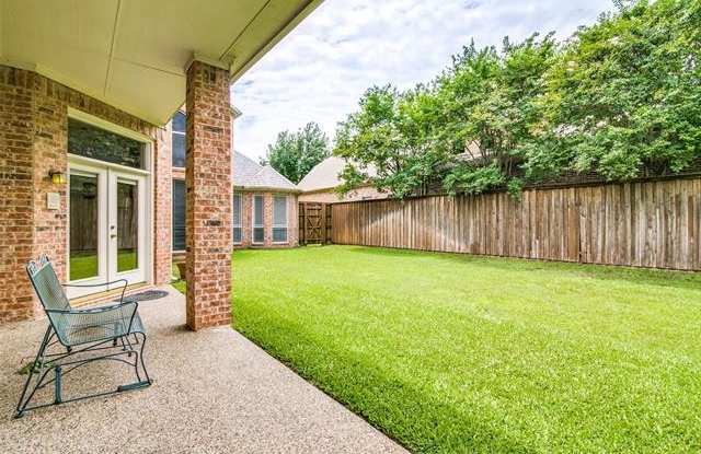 6801 Columbine Way - 6801 Columbine Way, Plano, TX 75093