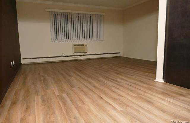 810 PLATE ST UNIT 203 Gallery 2