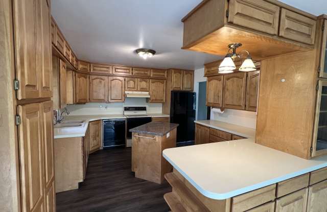 656 Leisure Drive Gallery 3
