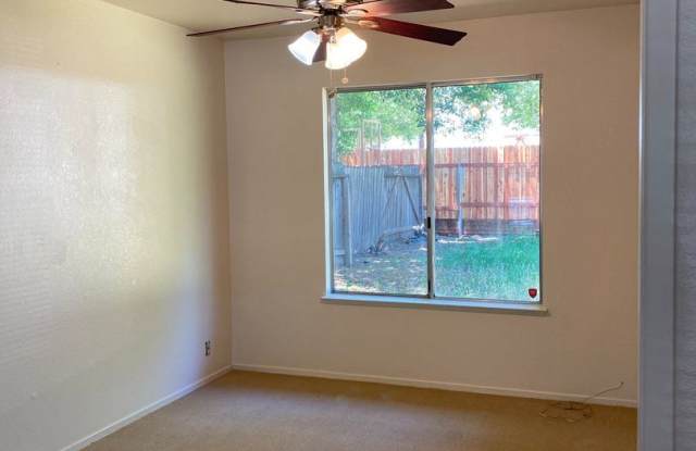 7143 Karen Rae Ct Gallery 2