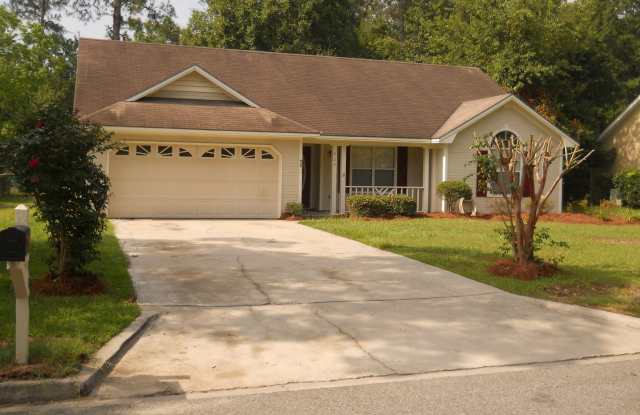 Adorable home conveniently located photos photos